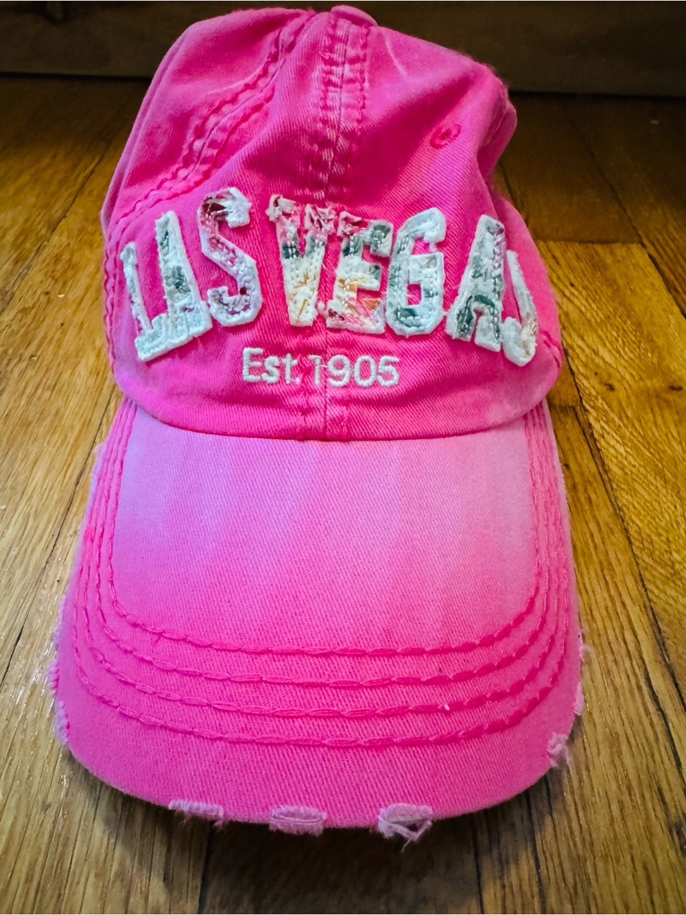 NWT Las Vegas Robin Ruth Pink Hat